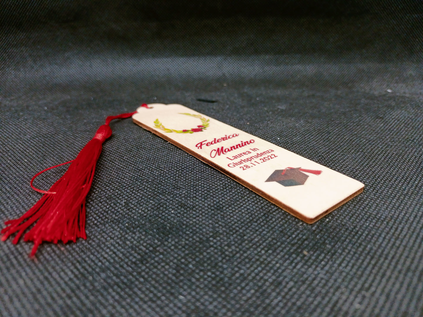 SEGNALIBRO IN LEGNO PERSONALIZZATO